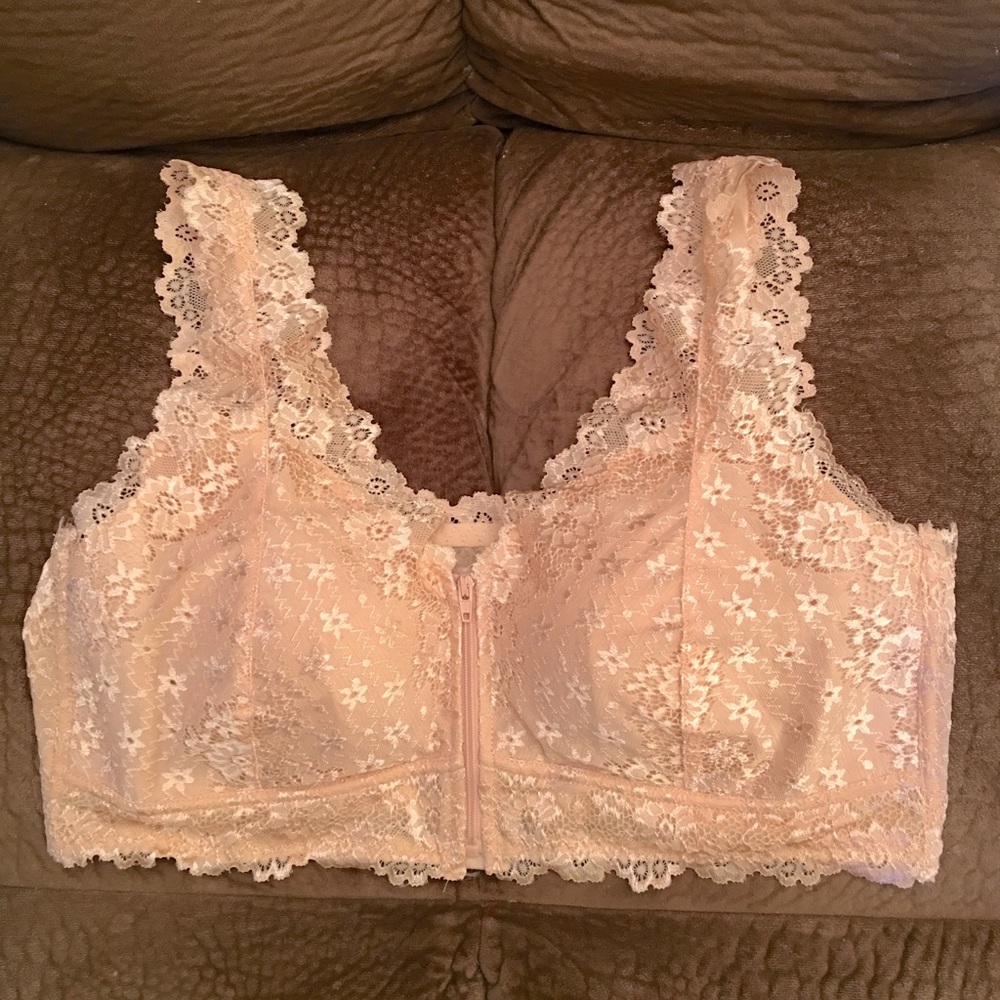 Beautiful Bra- Brand New-light pink-front zipper